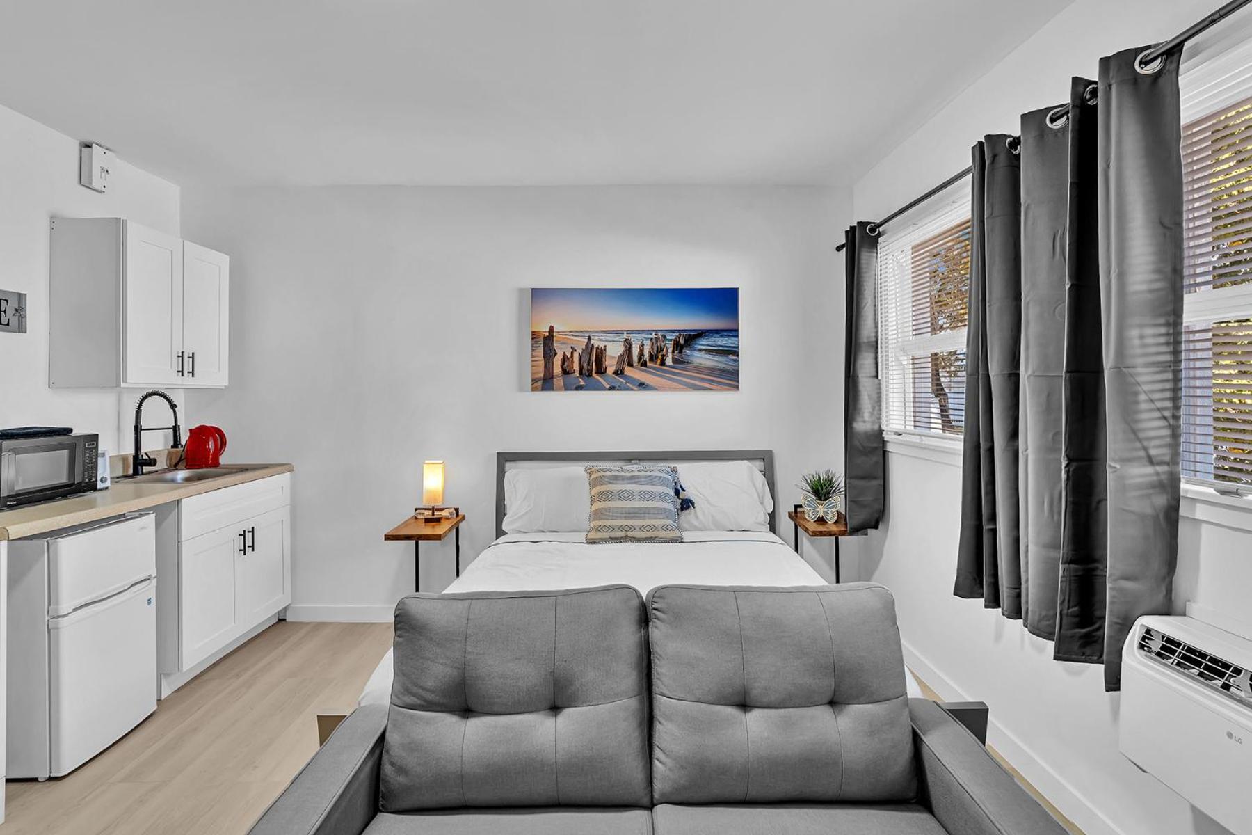 Young Circle & Hollywood Blvd Posh Studio Suite Екстериор снимка