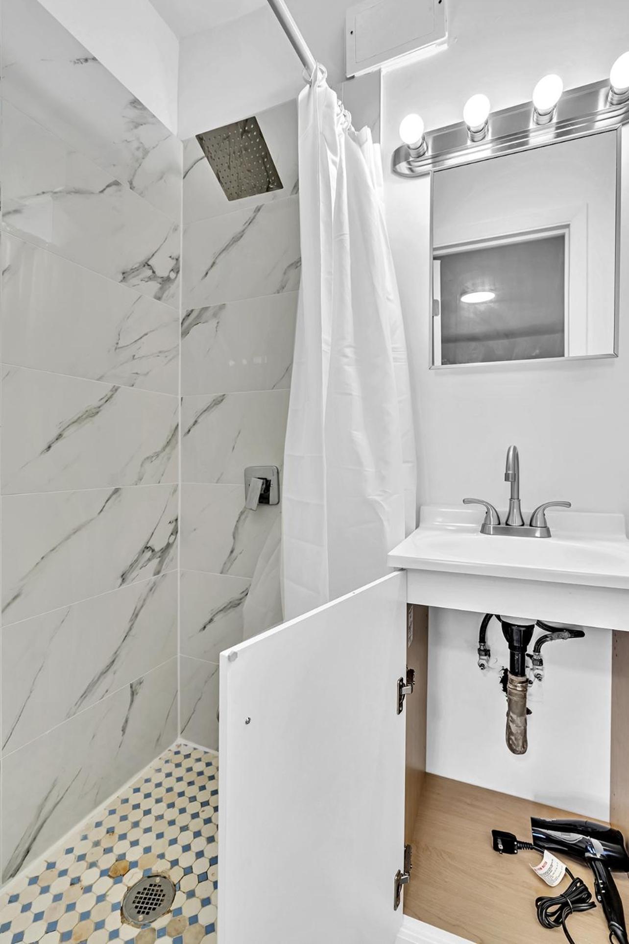 Young Circle & Hollywood Blvd Posh Studio Suite Екстериор снимка